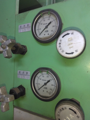113538 門型油圧プレス 大阪富士工業 1989 YSW-20X5の写真4