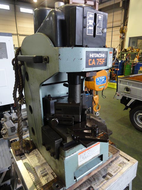 149360 アングル加工機 日立工機  CA75F-Vの写真2