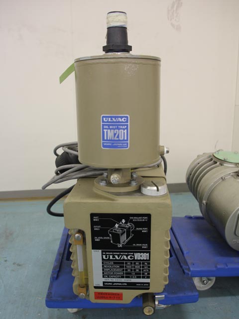 159270 真空ポンプ アルバック VD301の写真3