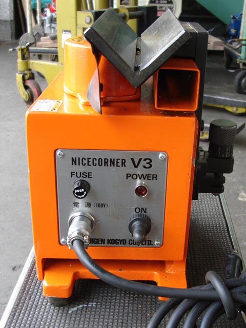 中古機械 情報No.159666 面取機 富士元工業 ナイスコーナーV3の写真 中古機械 情報No.159666 面取機 富士元工業 ナイスコーナーV3の写真