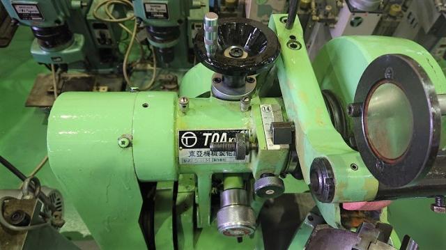 180078 ドリル研削盤 東亜機械  TDP-50Mの写真7