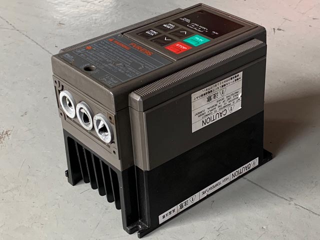 190099 インバーター 富士電機 FVR0.75E9S-2の写真2