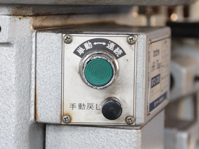 194024 自動タッピングマシン ブラザー工業 BT2-225の写真09