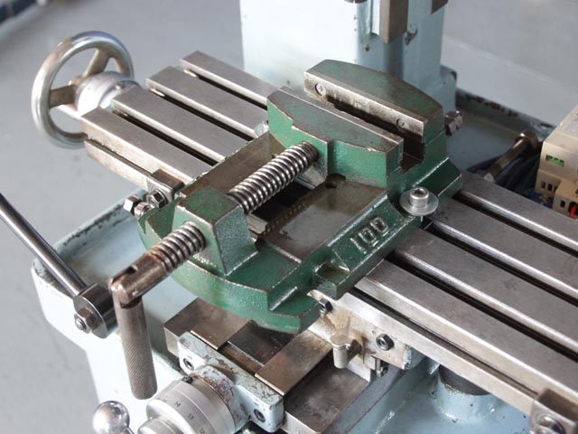 194533 立フライス盤 井上高速 HU-V1の写真15