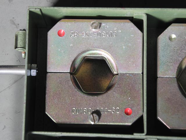 194850 油圧ヘッド分離式圧縮工具用ダイス カクタス  の写真3