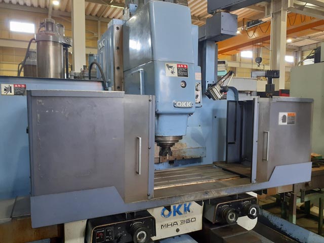 194900 NC立フライス盤 大阪機工 1998 MHA-360の写真3