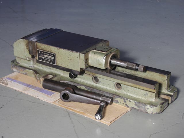195692 油圧バイス 武田機械  TK-125HVSの写真4