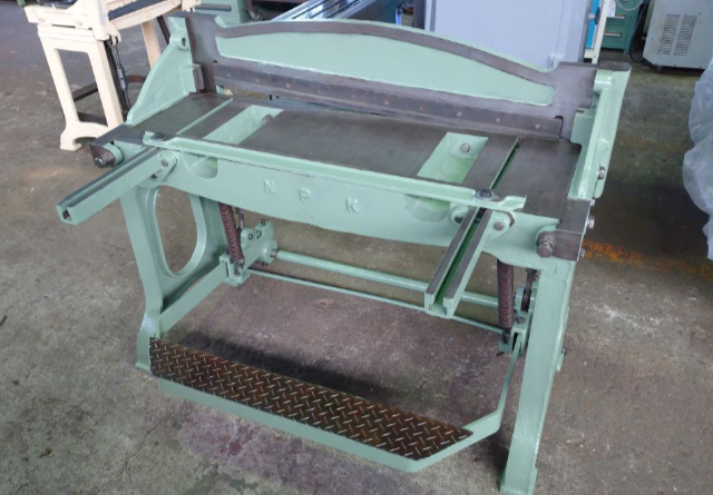 201645 足踏みシャー NPK  の写真