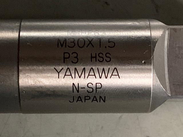 202942 スパイラルタップ 彌満和(YAMAWA)  M30x1.5 P3 HSS N-SPの写真3