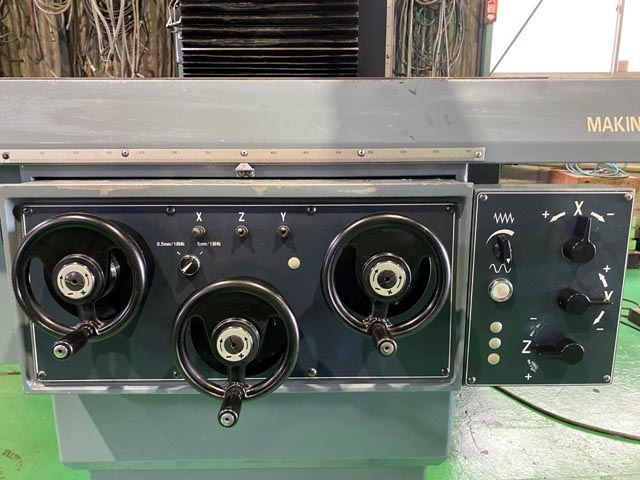 208785 NC立フライス盤 牧野フライス 2003 AEV-74の写真5