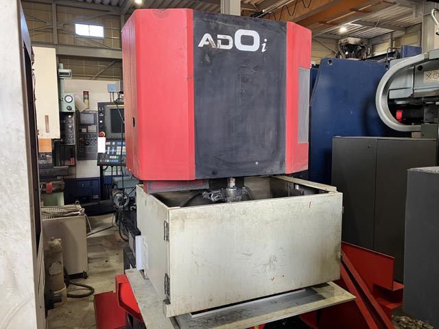 209760 ワイヤーカット アマダ 2004 AD0iの写真1