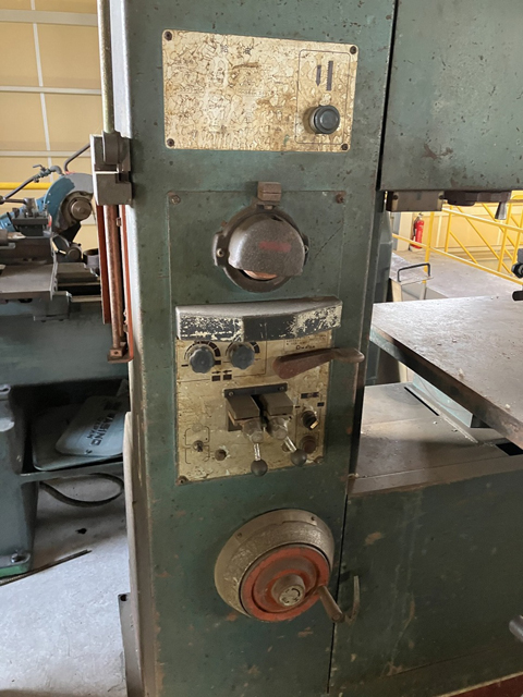 209864 コンターマシン アマダ 1981 V-400の写真3