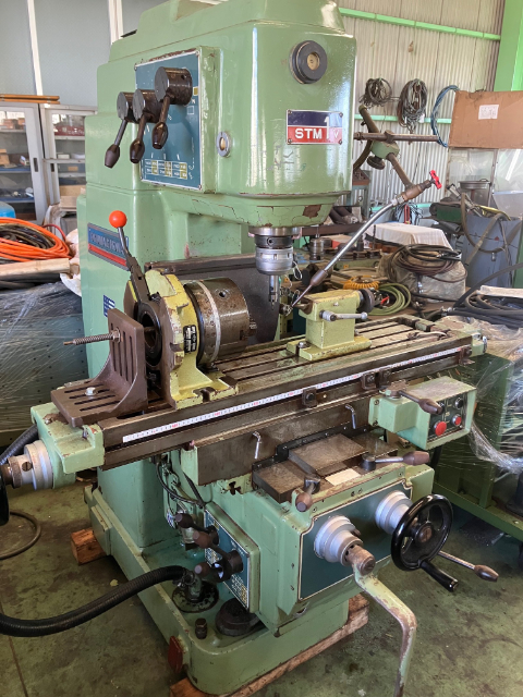 212092 立フライス盤 大隈豊和 1986 STM-1Vの写真1