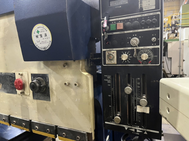 212474 プレスブレーキ コマツ 1992 PHS80x255の写真6