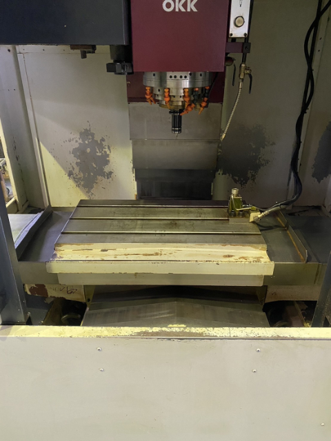 214305 立型マシニングセンタ 大阪機工 2005 VM4IIIの写真2