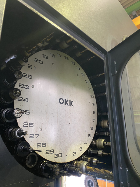 214305 立型マシニングセンタ 大阪機工 2005 VM4IIIの写真5