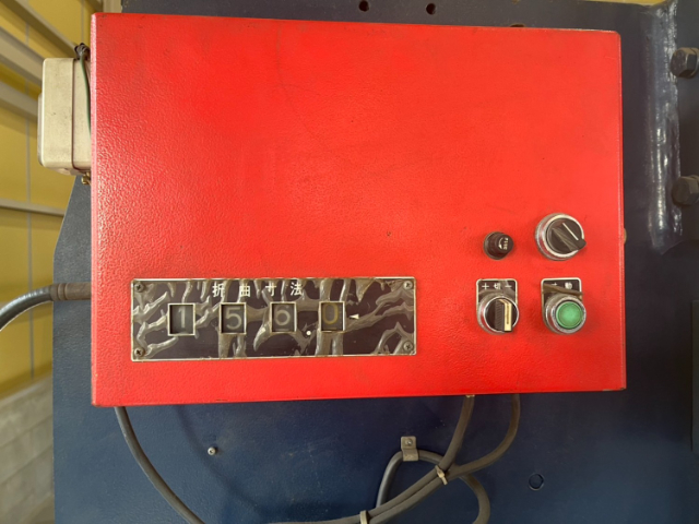 215014 プレスブレーキ コマツ 1992 PHS25x125の写真6