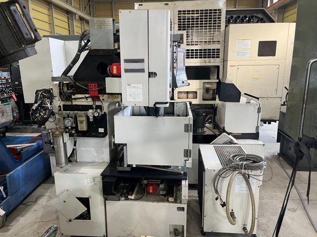 215431 ワイヤーカット ファナック 2002 α-0iBの写真2