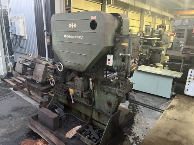 215449 5点切り コマツ 1986 K-IIIの写真1