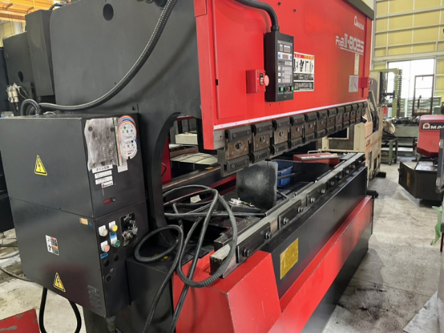 215659 NCプレスブレーキ アマダ 1996 FBD-8025LDの写真2