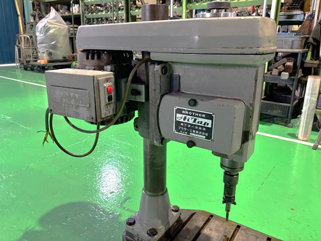 216090 自動タッピングマシン ブラザー工業  BT2-223の写真2