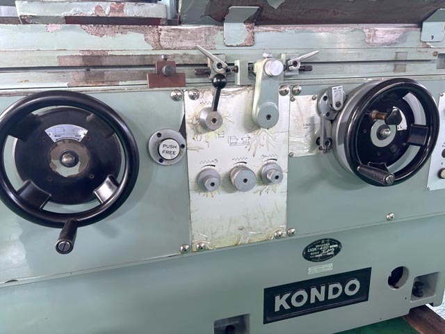 217055 円筒研削盤 コンドウ 2004 UGK-450Hの写真06
