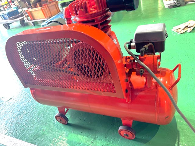 217061 レシプロコンプレッサー 明治機械  GH-1/2Aの写真2