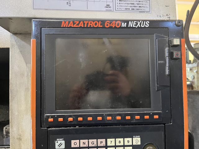 217803 立型マシニングセンタ ヤマザキマザック 2005 VCN510Cの写真3