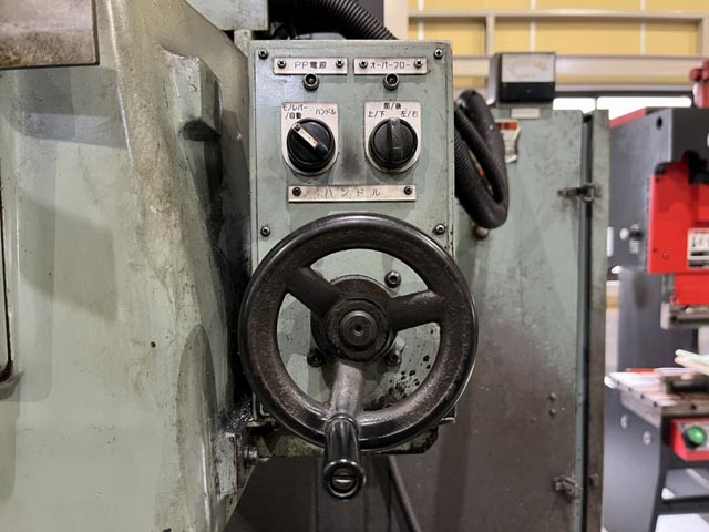 217817 立フライス盤 武田機械 2000 VS3N-LHの写真4