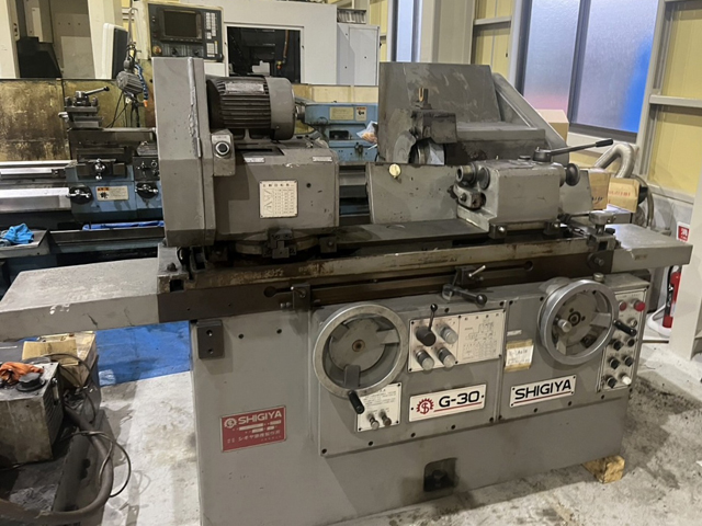 217821 万能研削盤 シギヤ精機 1983 GU-30-40Hの写真1