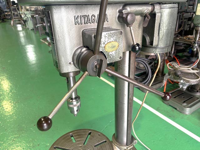 218105 タップ兼用卓上ボール盤 北川鉄工所  KDT-410の写真2