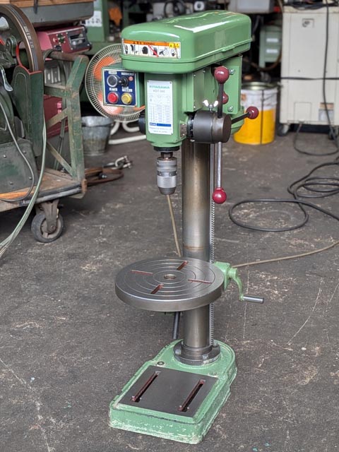 218533 タップ兼用卓上ボール盤 北川鉄工所  KDT-340の写真1