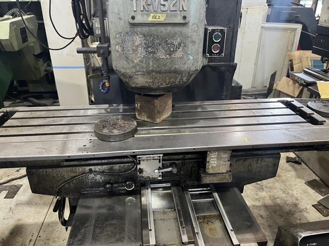 218838 立フライス盤 武田機械 1987 TK-VS-2Nの写真3