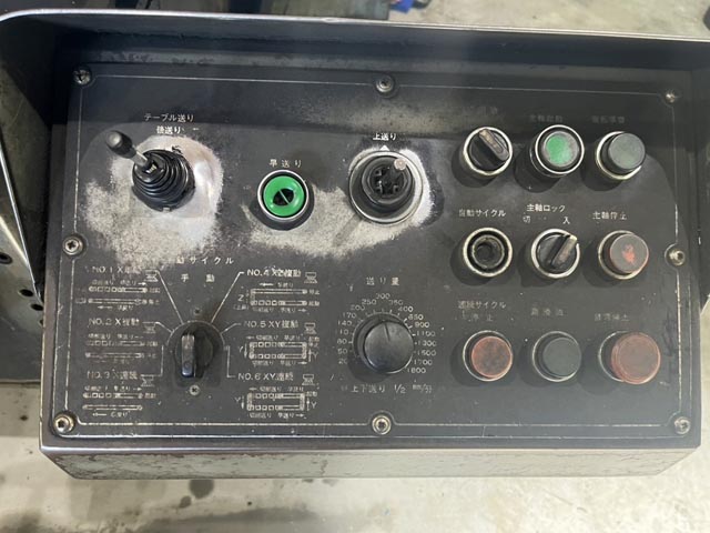 218839 立フライス盤 武田機械 1987 TK-VS-3Nの写真4