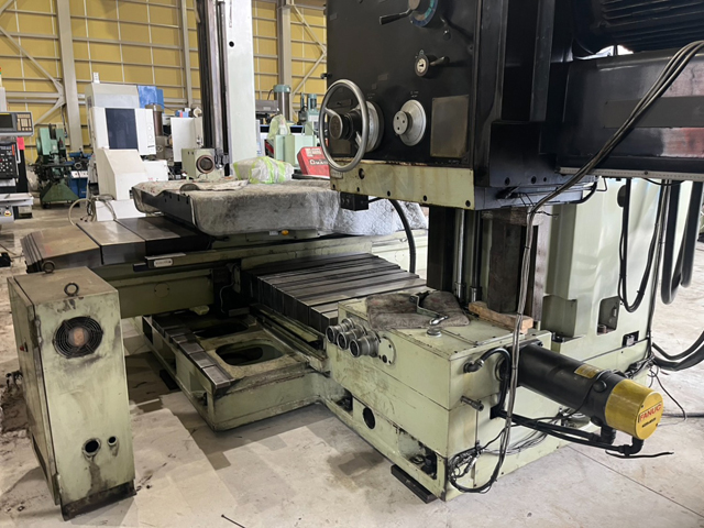 218842 横中ぐり盤 倉敷機械 1986 KBT-1103の写真10
