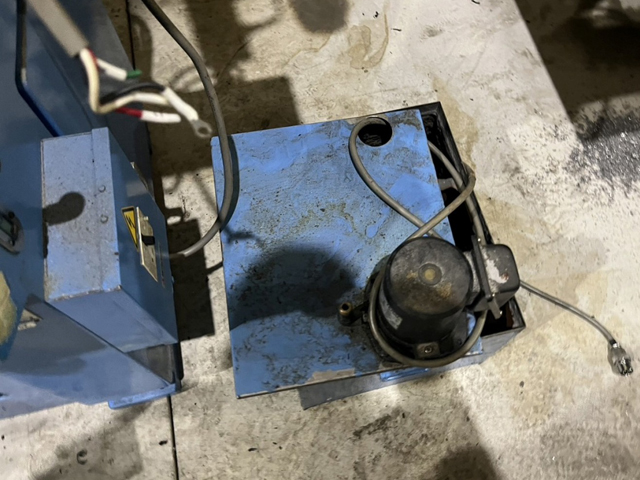 218846 円筒研削盤 丸栄機械 2012 MG-200の写真08