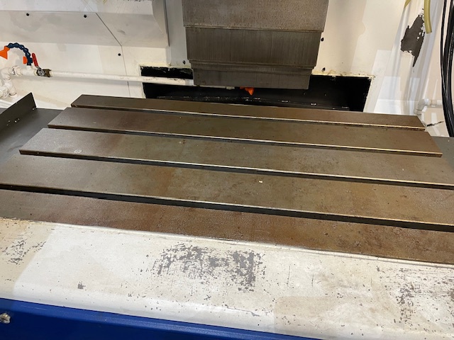 219037 立型マシニングセンタ 日平トヤマ 2004 Z40VWPの写真4