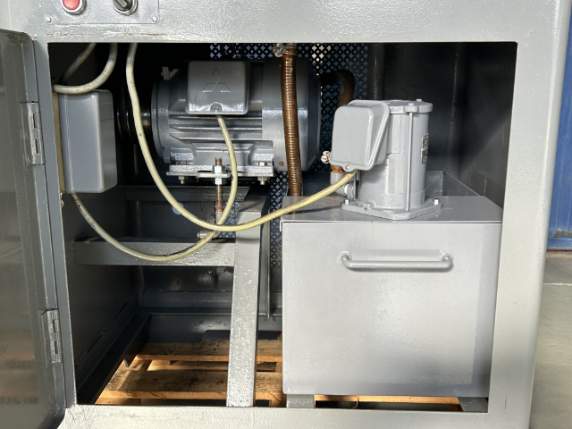 219199 精密切断機 八千代光器  602の写真09