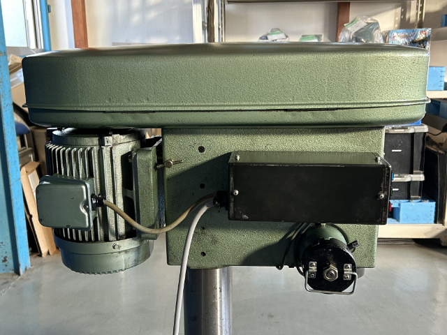 219566 タップ兼用卓上ボール盤 日立工機 B23YAの写真06