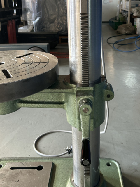 219566 タップ兼用卓上ボール盤 日立工機 B23YAの写真10