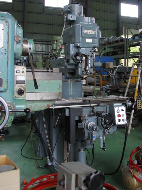 145031 ジグ中ぐりフライス盤 牧野フライス  KVJP-55の写真2