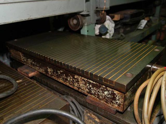 146840 電磁チャック カネテック  KET-3060の写真