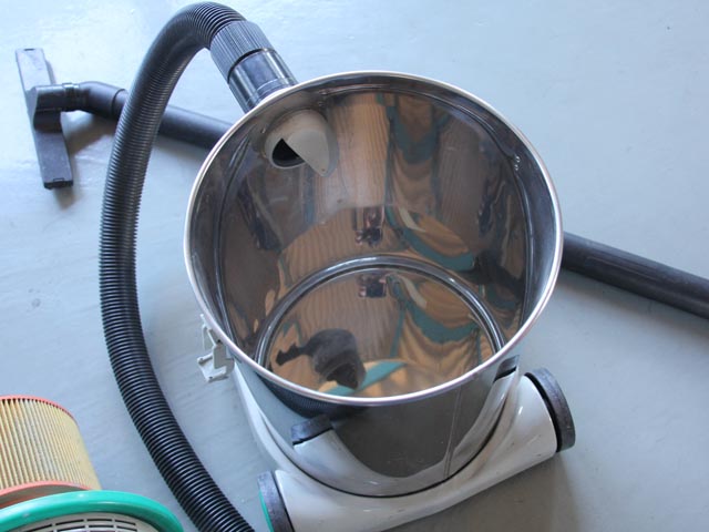 167675 集塵機(掃除機) マキタ  M440の写真5