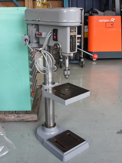 179226 卓上ボール盤 北川鉄工所  KBD-410CSの写真01