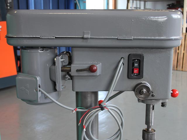 179226 卓上ボール盤 北川鉄工所  KBD-410CSの写真05