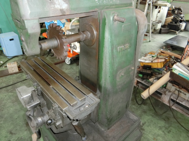 182985 横フライス盤 井上  の写真3
