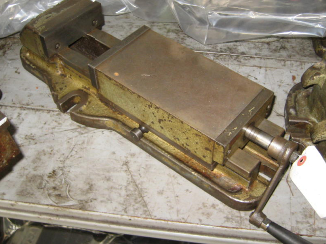 183725 油圧バイス 武田機械  TK-100HVSの写真