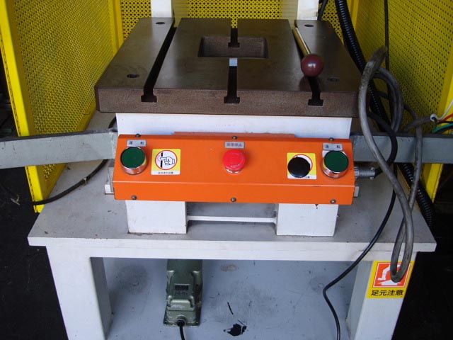 188011 油圧プレス JAM  HYP3000の写真3