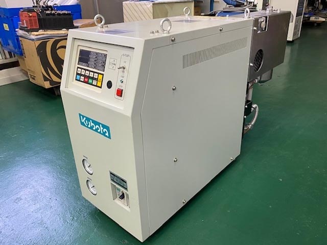 190821 金型温調機 クボタ STP-1H-B410の写真1
