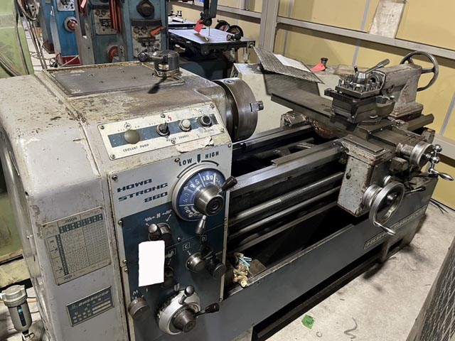 203213 旋盤 豊和産業 1974 ST-860の写真1